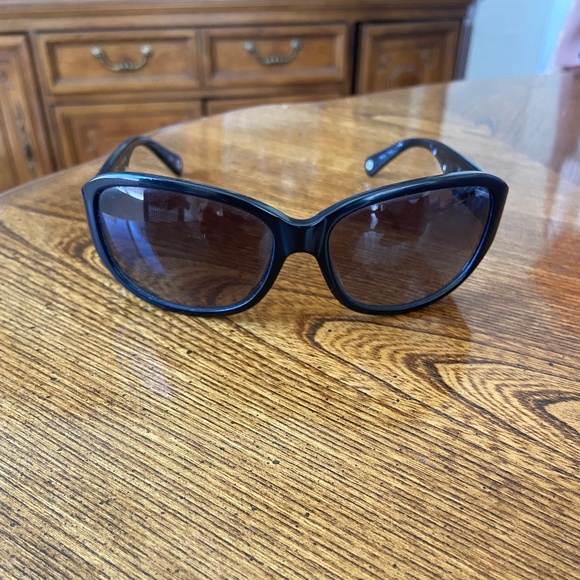 Coach sunglasses - Picture 1 of 2